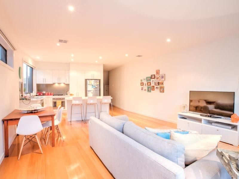 120a Como Parade West, Parkdale VIC 3195