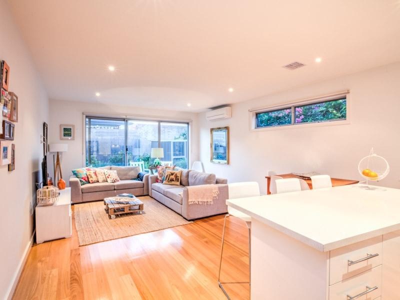 120a Como Parade West, Parkdale VIC 3195