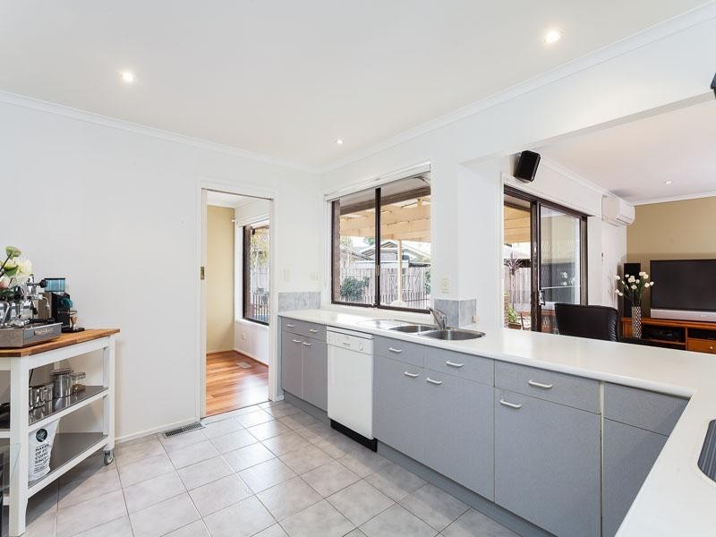 3 Rainsford Court, Dingley Village VIC 3172