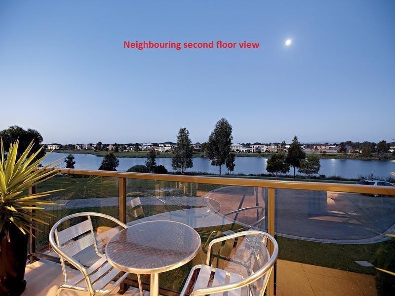 6 Sunset Close, Waterways VIC 3195