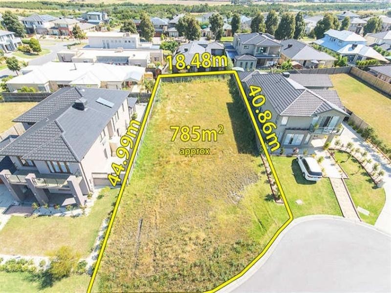 6 Sunset Close, Waterways VIC 3195