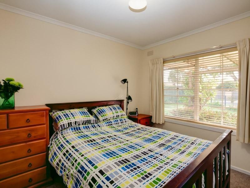 7 Barber Court, Cheltenham VIC 3192