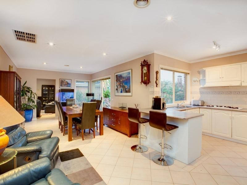 3/10 Jarrahdale Street, Cheltenham VIC 3192