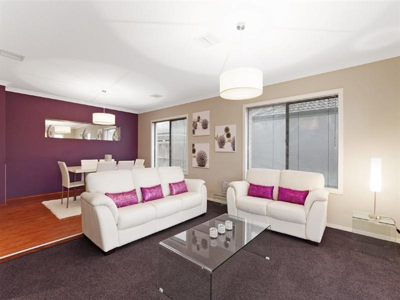 3 Greenbush Grove, Waterways VIC 3195