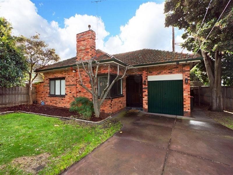143 Park Road, Cheltenham VIC 3192