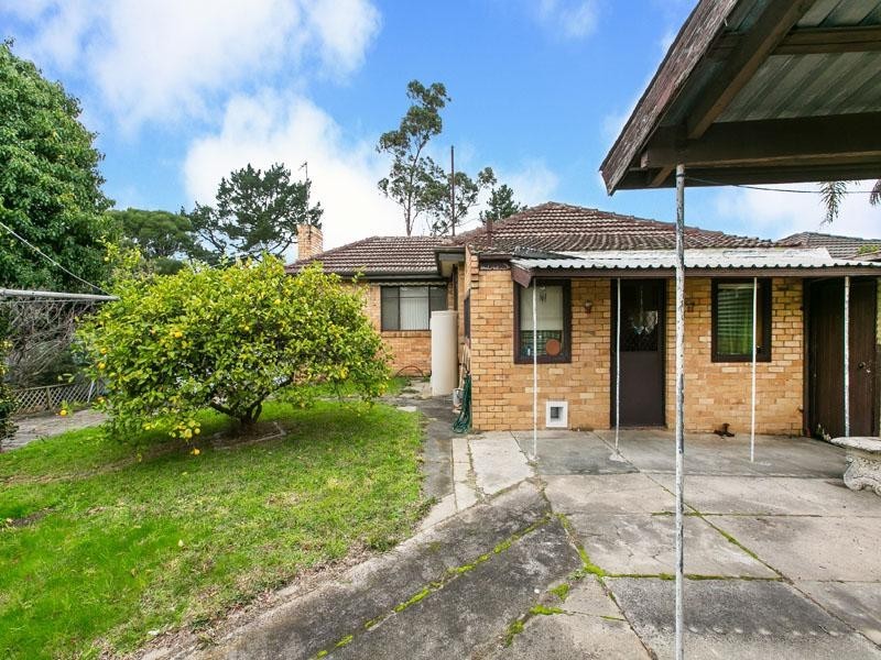 23 Heather Grove, Cheltenham VIC 3192