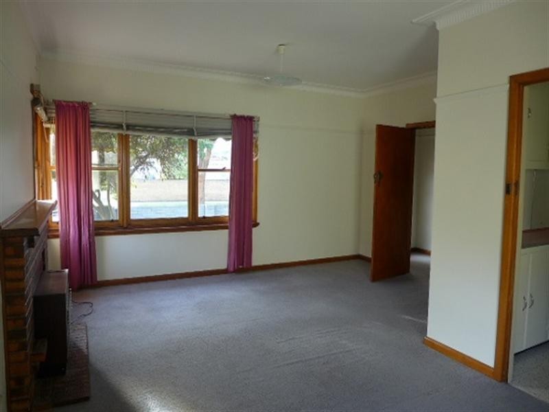 33 Jean Street, Cheltenham VIC 3192