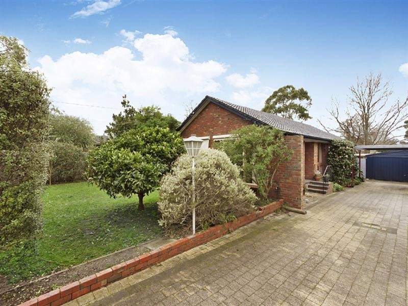 6 John Street, Langwarrin VIC 3910