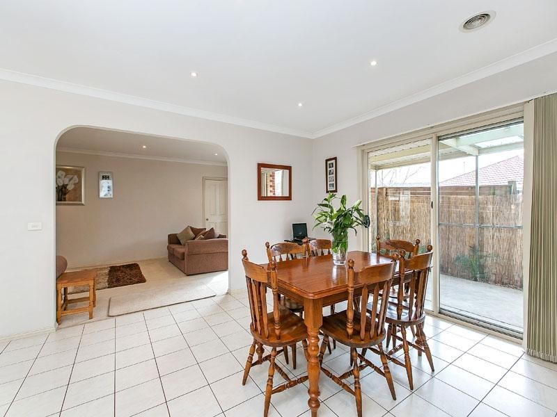 3/67 Spring Road, Springvale South VIC 3172