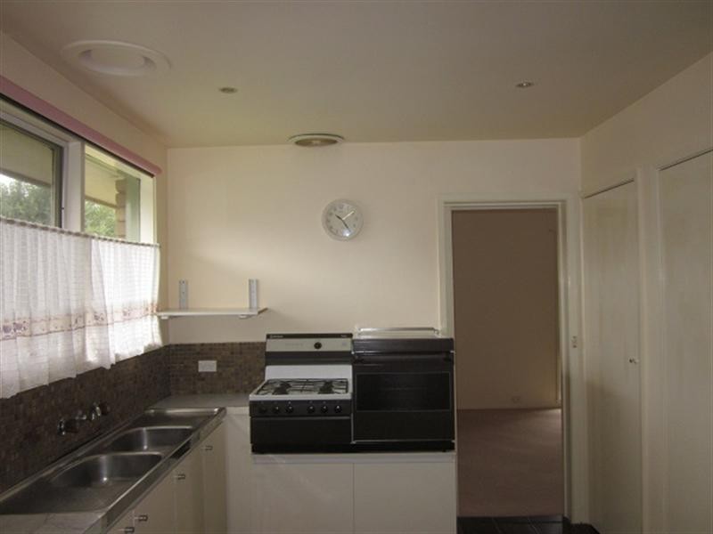 1 Toorak Drive, Dingley Village VIC 3172