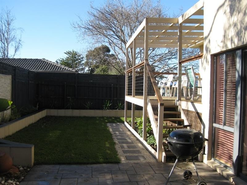 41 Heathland Way, Dingley Village VIC 3172