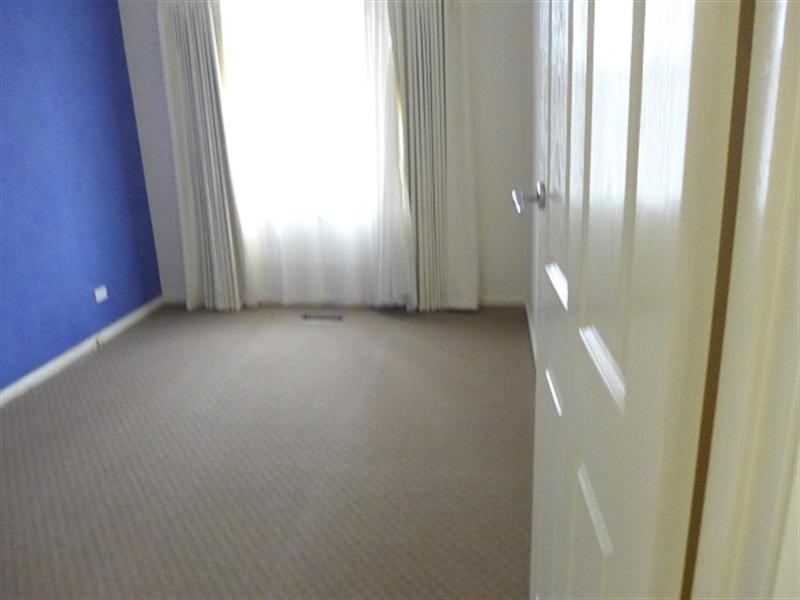 6 Siddeley Court, Dingley Village VIC 3172