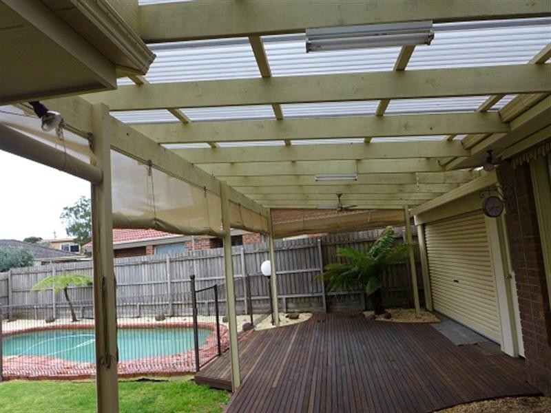 6 Siddeley Court, Dingley Village VIC 3172