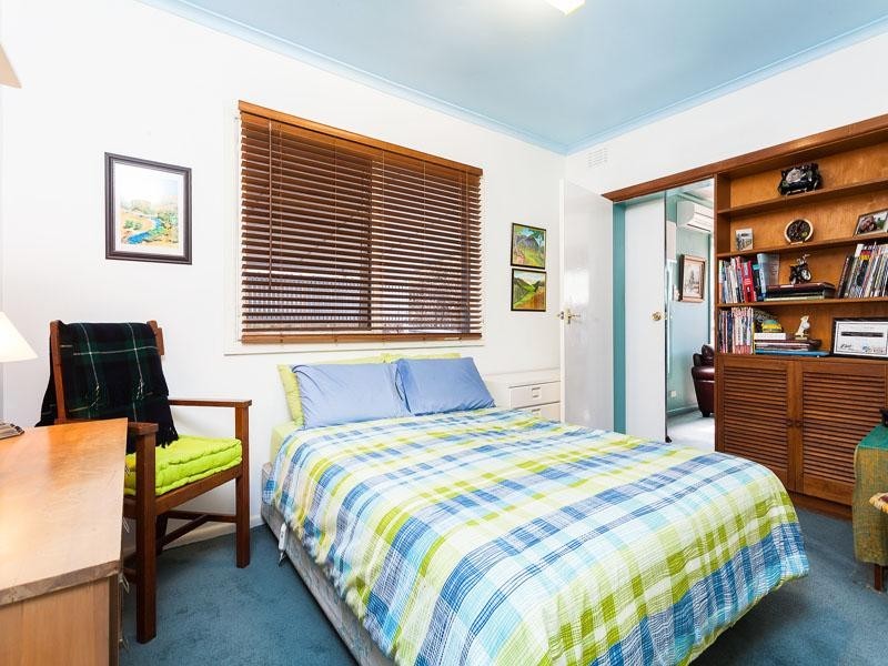 24 Comas Road, Beaumaris VIC 3193