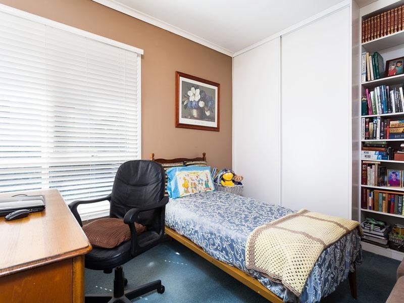 24 Comas Road, Beaumaris VIC 3193