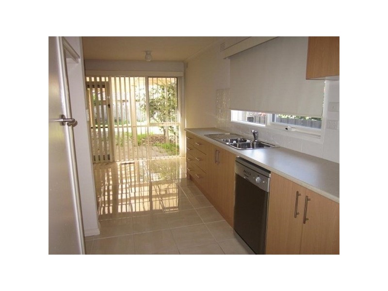 7 Glenway Drive, Dingley Village VIC 3172