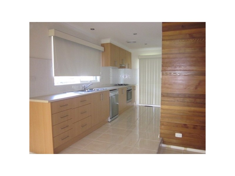 7 Glenway Drive, Dingley Village VIC 3172