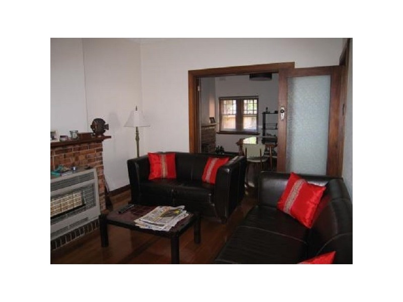 72 St Andrews Street, Brighton VIC 3186