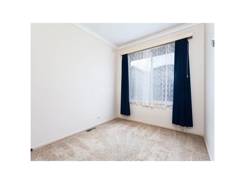 7 Tomar Court, Cheltenham VIC 3192