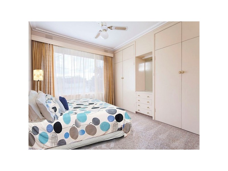 7 Tomar Court, Cheltenham VIC 3192