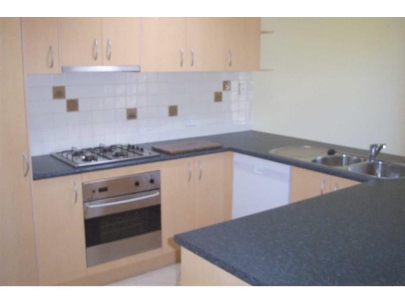 2A Walker Grove, Cheltenham VIC 3192