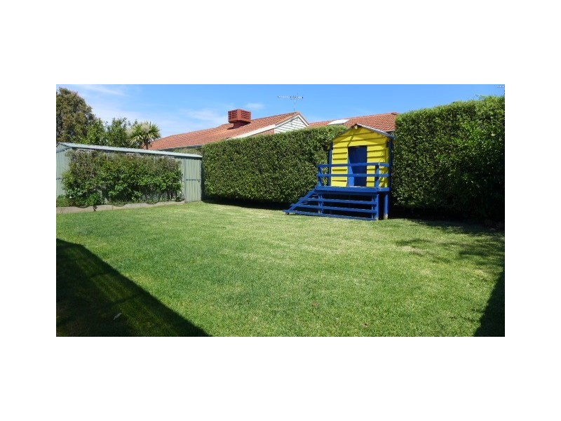 12 Churchill Avenue, Cheltenham VIC 3192