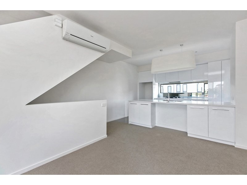 22 Central Park Walk, Cheltenham VIC 3192