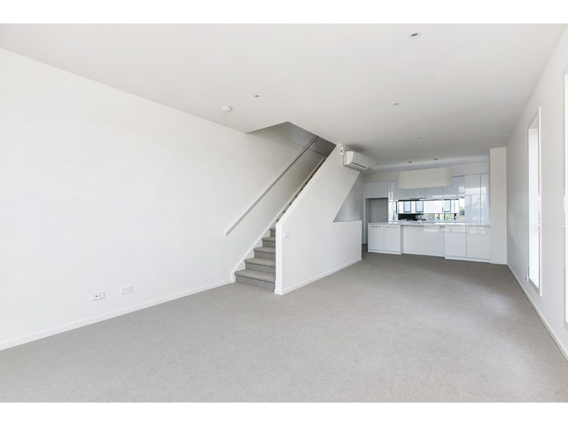 22 Central Park Walk, Cheltenham VIC 3192