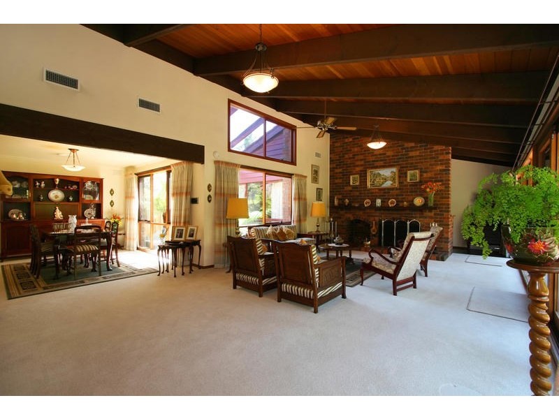 11 Cannery Place, Dingley Village VIC 3172