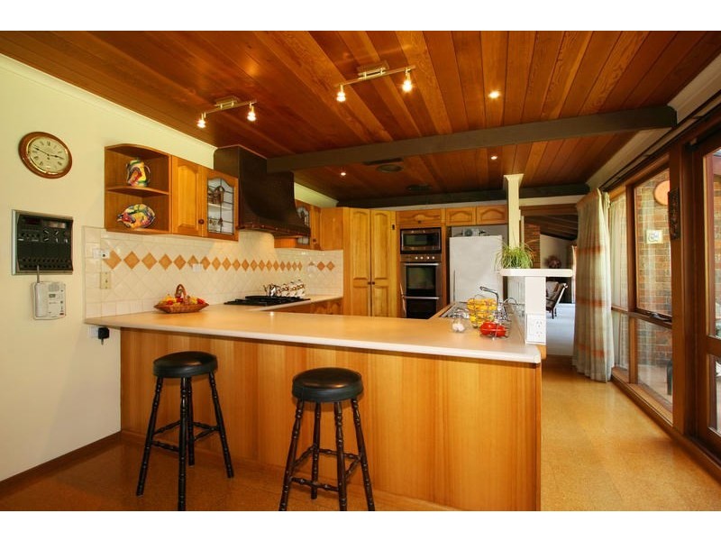 11 Cannery Place, Dingley Village VIC 3172