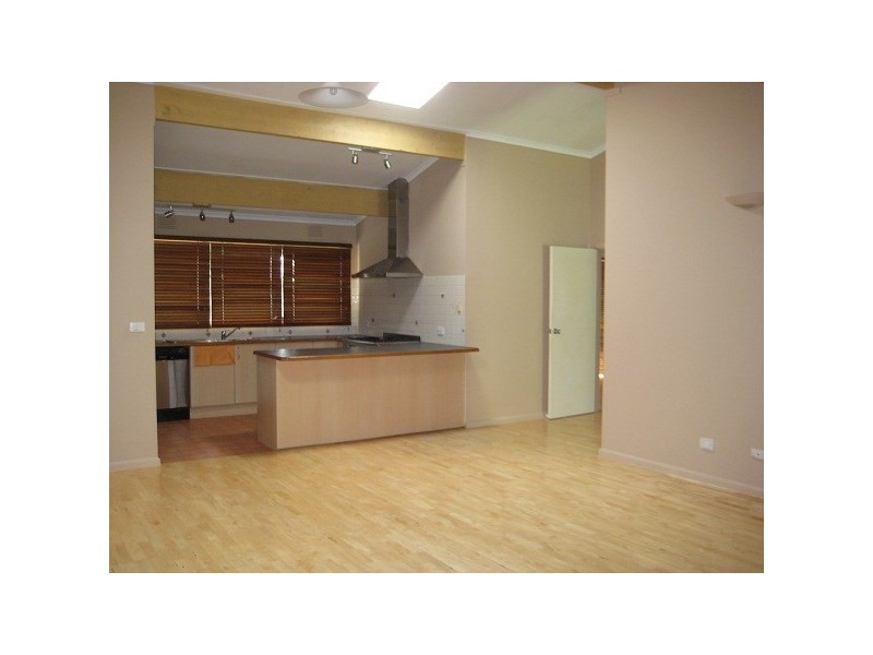 7 Rainsford Court, Dingley Village VIC 3172