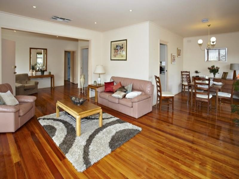 6 Reuben Street, Cheltenham VIC 3192