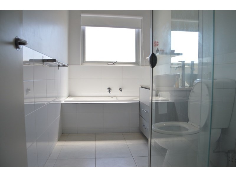 16 Ward Street, Cheltenham VIC 3192