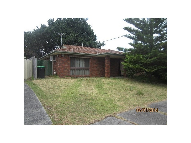 1 Swan Place, Dingley Village VIC 3172