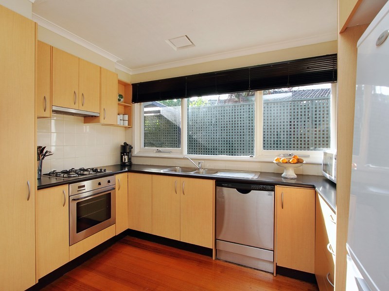 4 Forest Park Road, Dingley Village VIC 3172