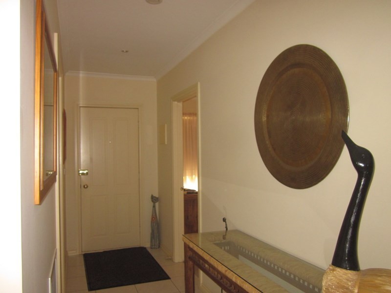 5/3 Centre Dandenong Road, Dingley Village VIC 3172