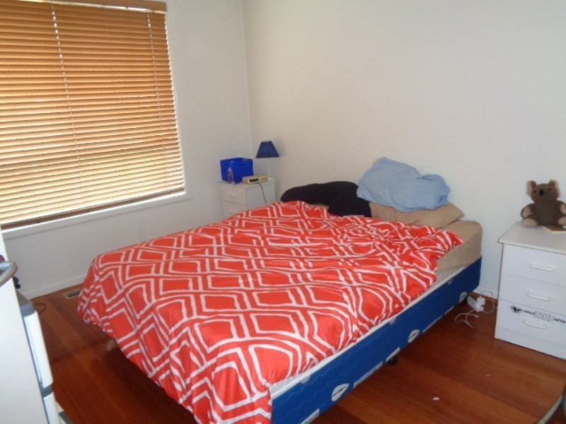 304F Warrigal Road, Cheltenham VIC 3192