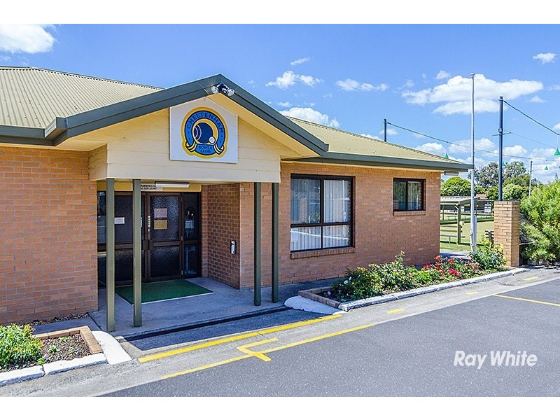 304F Warrigal Road, Cheltenham VIC 3192