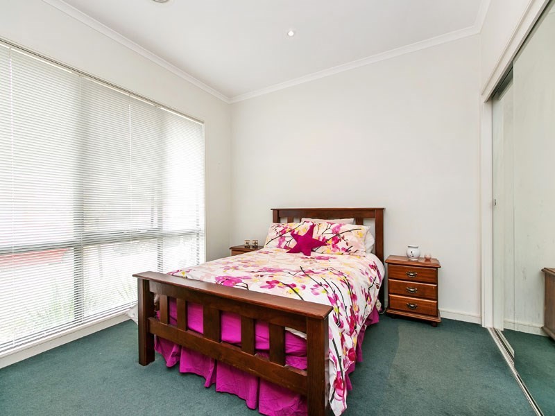 63 St Andrews Drive, Heatherton VIC 3202