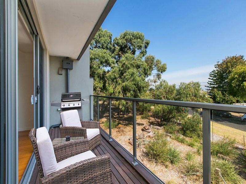 14 Chicquita Circuit, Mentone VIC 3194