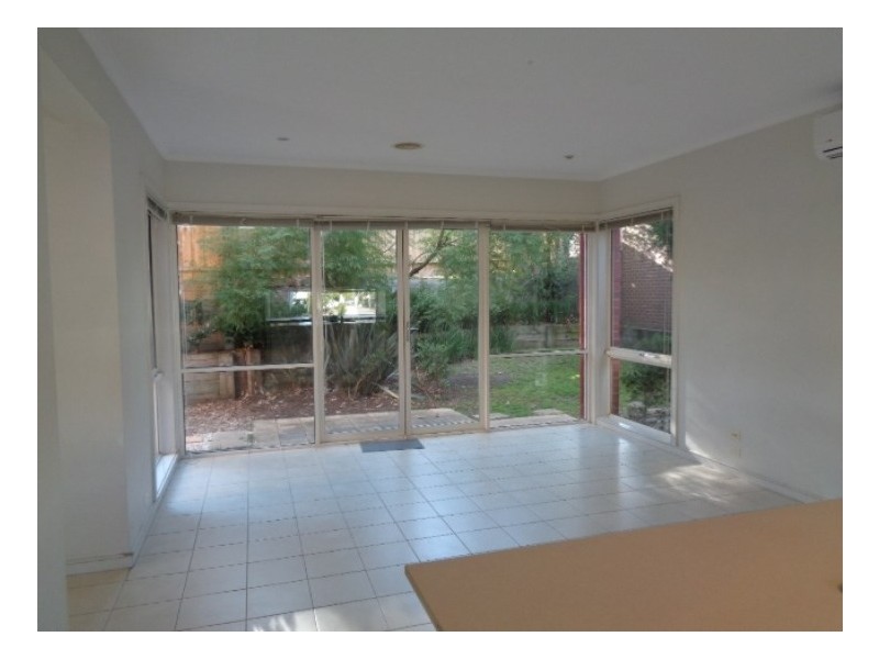 15 Birkdale Avenue, Heatherton VIC 3202