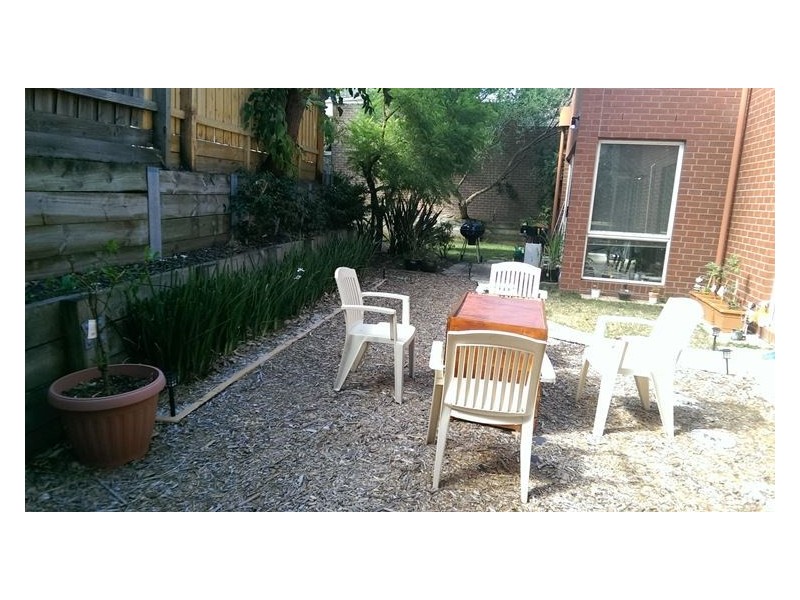 15 Birkdale Avenue, Heatherton VIC 3202