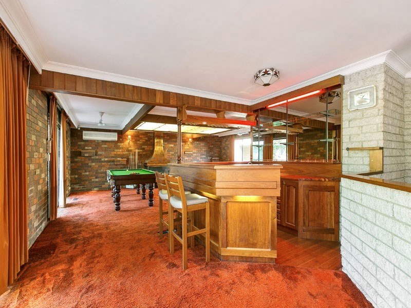 18 Golf Links Crescent, Dingley Village VIC 3172