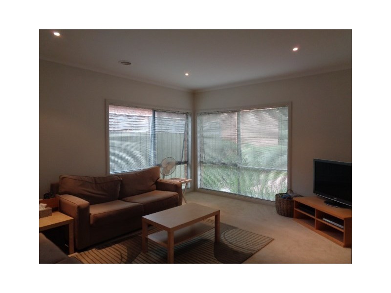 6 Soutar Place, Heatherton VIC 3202