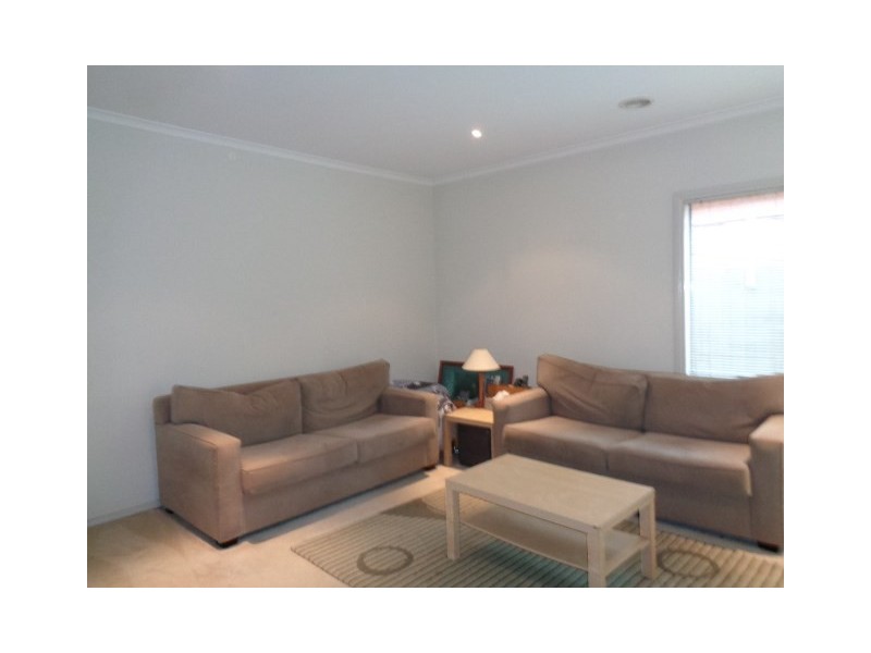 6 Soutar Place, Heatherton VIC 3202