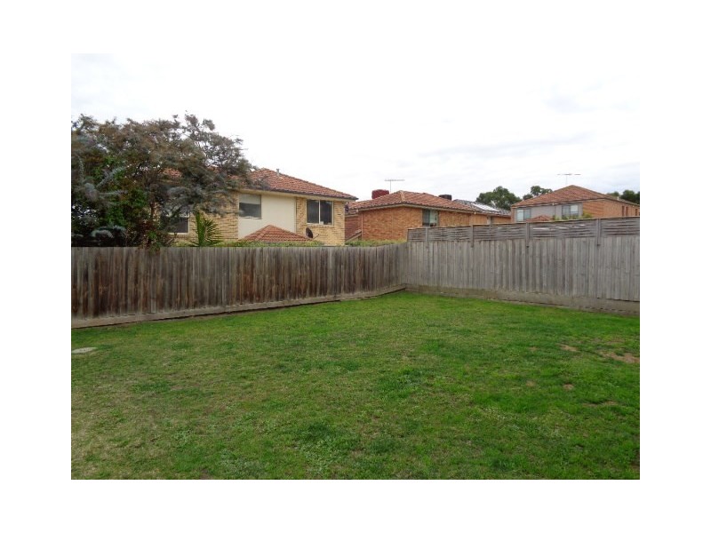 6 Soutar Place, Heatherton VIC 3202