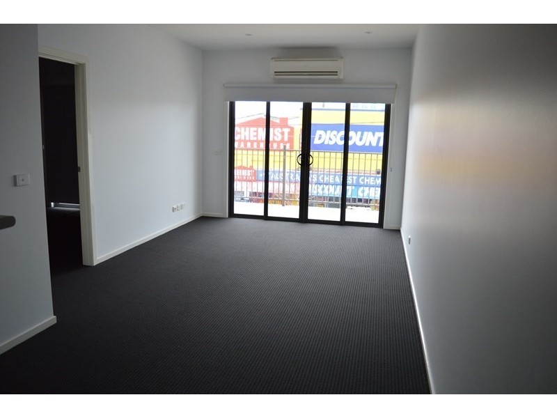 2/279 Charman Road, Cheltenham VIC 3192