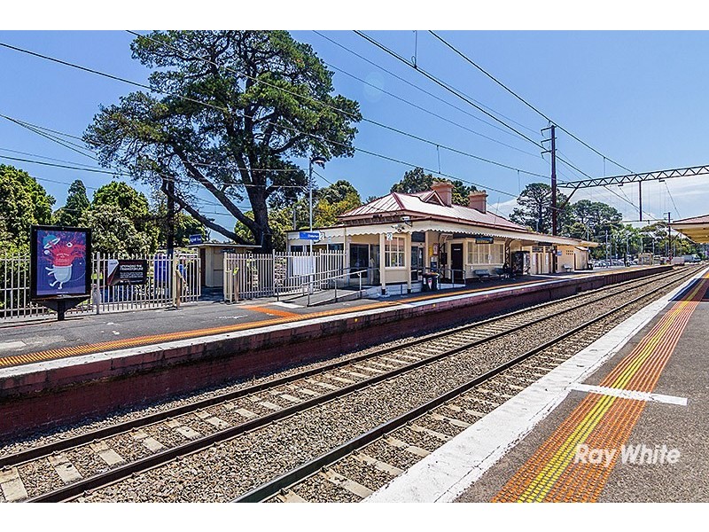 2/279 Charman Road, Cheltenham VIC 3192