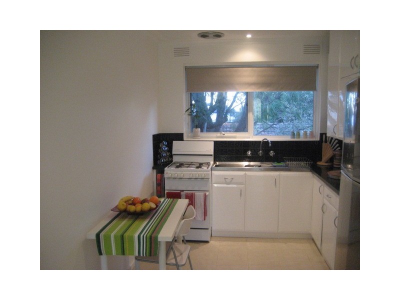 3 Mackenzie Street, Cheltenham VIC 3192