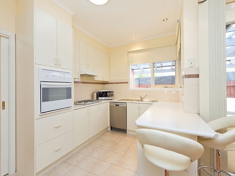 5/28 Howard Road, Dingley Village VIC 3172